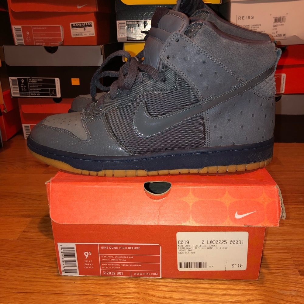 Nine dunk high deluxe